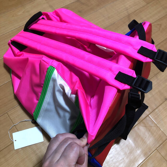 MIZUNO(ミズノ)の新品◆MIZUNO蛍光リュック ミズノ 原宿ギャルフワちゃん古着部活派手ジム レディースのバッグ(リュック/バックパック)の商品写真