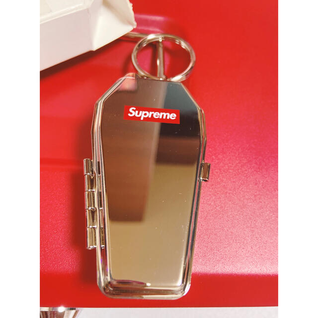 Supreme(シュプリーム)のsupreme 携帯灰皿 キーホルダー インテリア/住まい/日用品のインテリア小物(灰皿)の商品写真