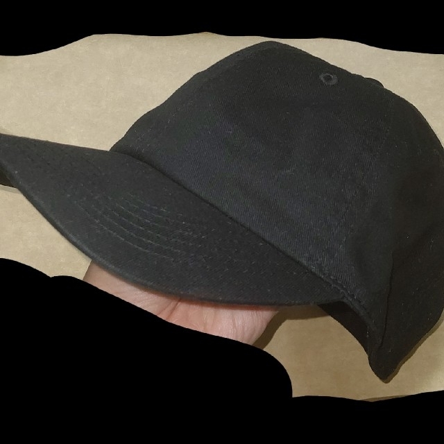 ニューハッタン キャップ 黒 メンズの帽子(キャップ)の商品写真