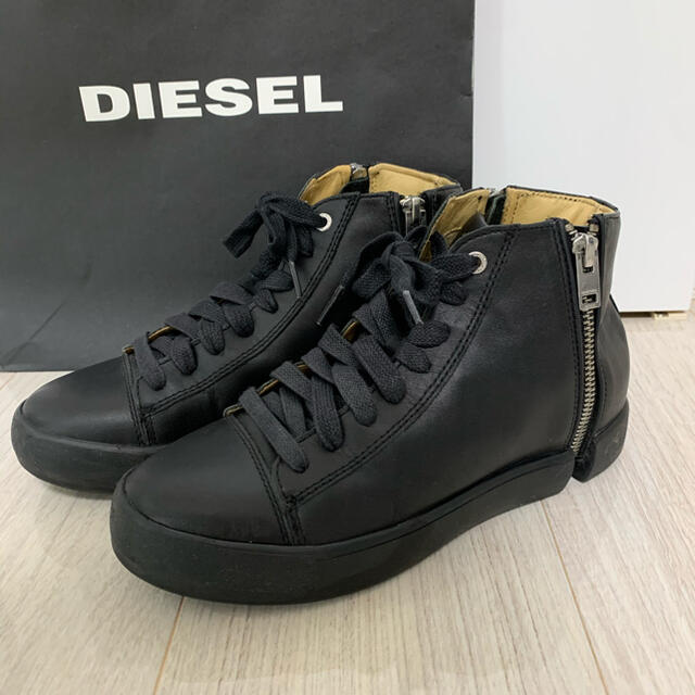 DIESEL(ディーゼル)のDIESEL ディーゼル スニーカー レザー 黒 レディースの靴/シューズ(スニーカー)の商品写真