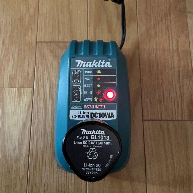 マキタ makita コードレス掃除機 充電式クリーナー CL100D