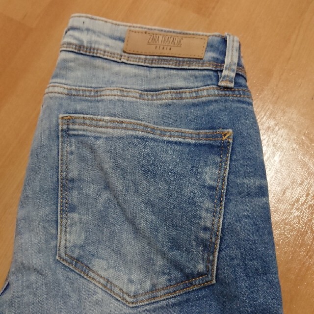 ZARA(ザラ)のZARA スキニーデニム レディースのパンツ(スキニーパンツ)の商品写真