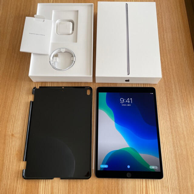 8388 美品☆電池最良好☆iPad5 第5世代 32GB SIMフリー☆