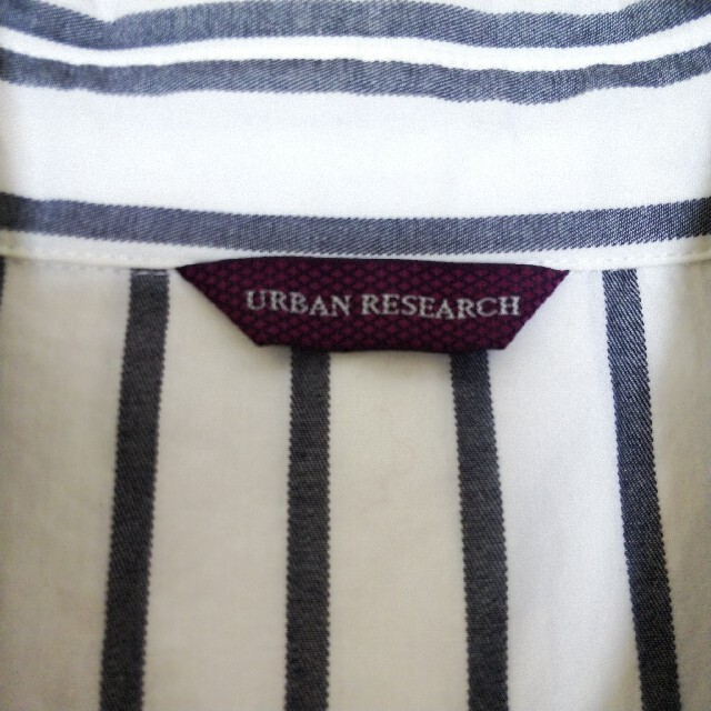 URBAN RESEARCH(アーバンリサーチ)のURBAN RESEARCH　ストライプシャツ レディースのトップス(シャツ/ブラウス(長袖/七分))の商品写真