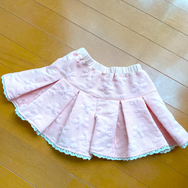 お花　キュロット　110 キッズ/ベビー/マタニティのキッズ服女の子用(90cm~)(パンツ/スパッツ)の商品写真