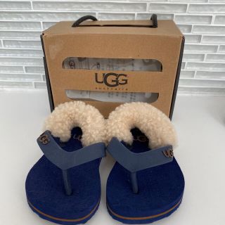 アグ(UGG)の美品　アグ　UGG ファービーチサンダル　ベビーシューズ　(サンダル)