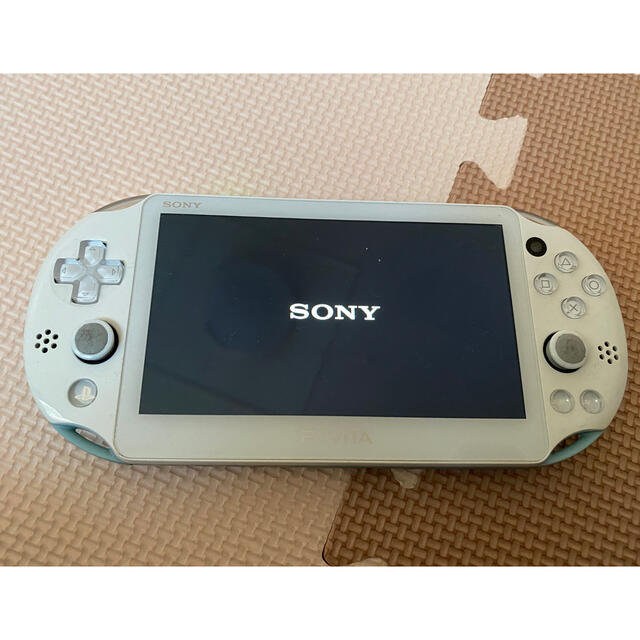 PlayStation Vita ソフト付き 1