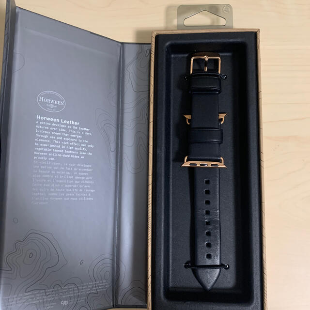 Apple Watch(アップルウォッチ)のNOMAD Modern Strap Black レザー Apple Watch メンズの時計(レザーベルト)の商品写真