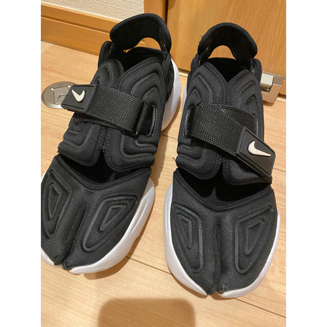 NIKE(ナイキ)のNIKE ナイキ　アクアリフト　エアリフト　aqualift 25㎝　スニーカー レディースの靴/シューズ(スニーカー)の商品写真