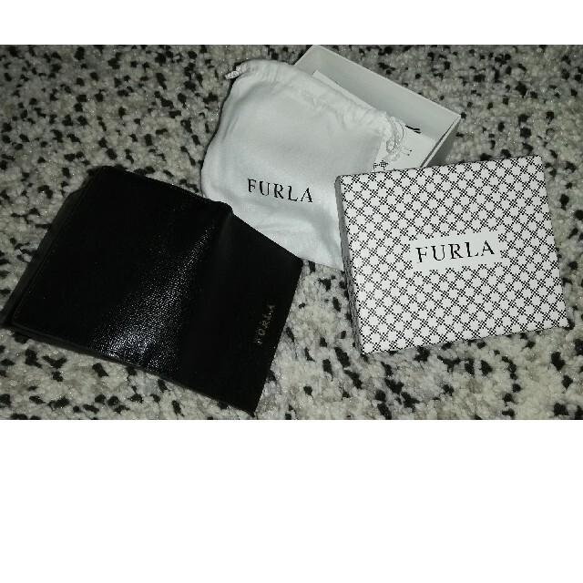 FURLA　財布　三つ折り