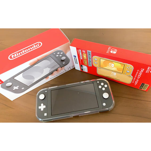 都内で Nintendo ハードケース付き 美品 Liteグレー Switch Nintendo