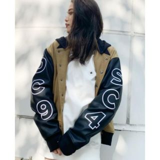 ジェイダ(GYDA)の新品タグ付き♡DC×GYDA 2WAY STADIUM JAKCET(スタジャン)