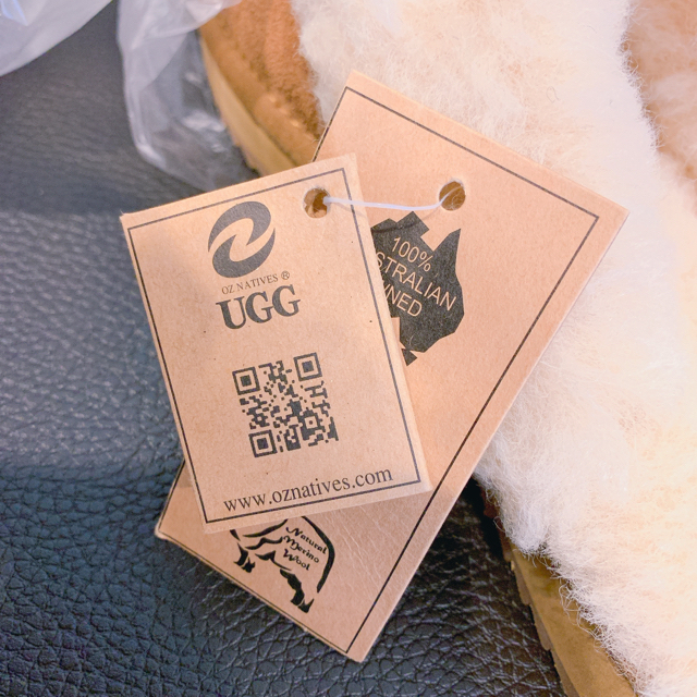 UGG(アグ)の専用 レディースの靴/シューズ(スリッポン/モカシン)の商品写真