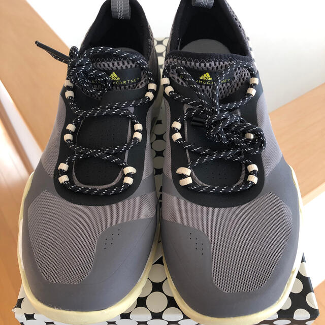 Stella McCartney(ステラマッカートニー)のmiw様専用　adidas by Stella MaCartney 26㎝ レディースの靴/シューズ(スニーカー)の商品写真