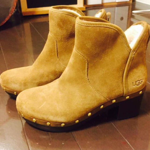 ugg ショートブーツブーツ