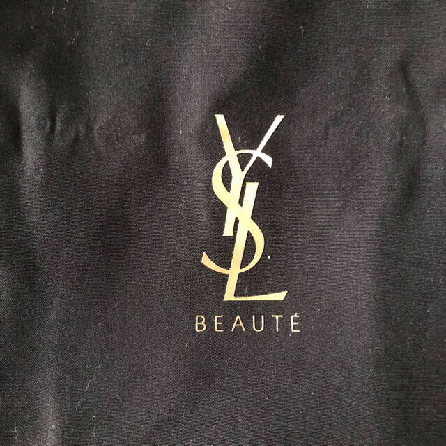 Yves Saint Laurent Beaute(イヴサンローランボーテ)のYSLイヴサンローラン♡巾着 ポーチ ブラック レディースのファッション小物(ポーチ)の商品写真