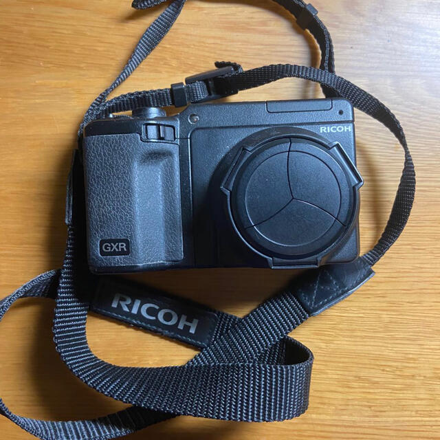 RICOH - RICOH GXR+S10 KITの通販 by Michan's shop｜リコーならラクマ