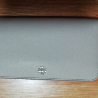 トリーバーチ(Tory Burch)のトリーバーチ　グレージュ長財布(財布)