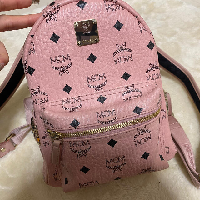 mcm ピンクリュックレディース