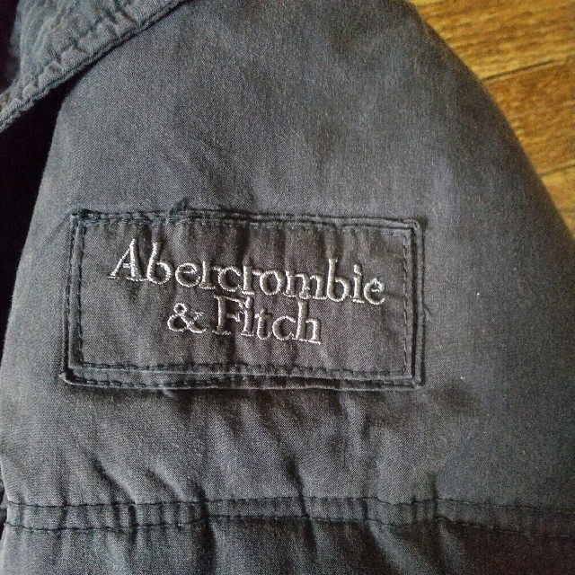 Abercrombie&Fitch(アバクロンビーアンドフィッチ)の専用出品です！Abercrombie&Fitch  ダウンジャケット メンズのジャケット/アウター(ダウンジャケット)の商品写真