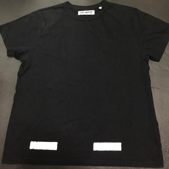 OFF-WHITE(オフホワイト)のoff-white  オフホワイト Tシャツ 黒 本物美品 メンズのトップス(Tシャツ/カットソー(半袖/袖なし))の商品写真