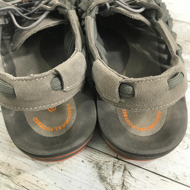 KEEN(キーン)のKEEN キーン UNEEKFLAT(旧モデル)   11.27□007 メンズの靴/シューズ(サンダル)の商品写真