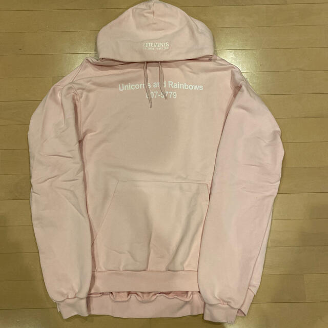 枚数限定 vetements unicorn パーカー Mサイズ - nayaabhaandi.com