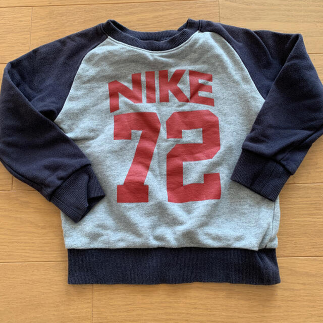 m.様専用　　NIKEトレーナー キッズ/ベビー/マタニティのキッズ服男の子用(90cm~)(Tシャツ/カットソー)の商品写真