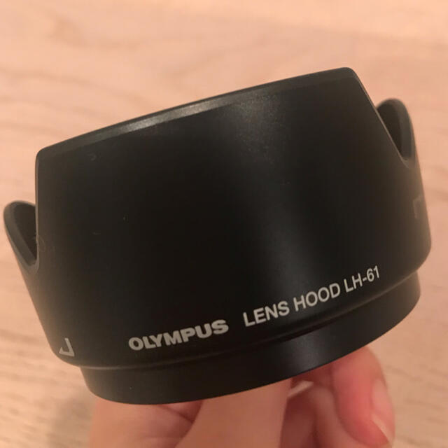 OLYMPUS(オリンパス)のOlympus Lens Hood LH-61 スマホ/家電/カメラのカメラ(レンズ(ズーム))の商品写真