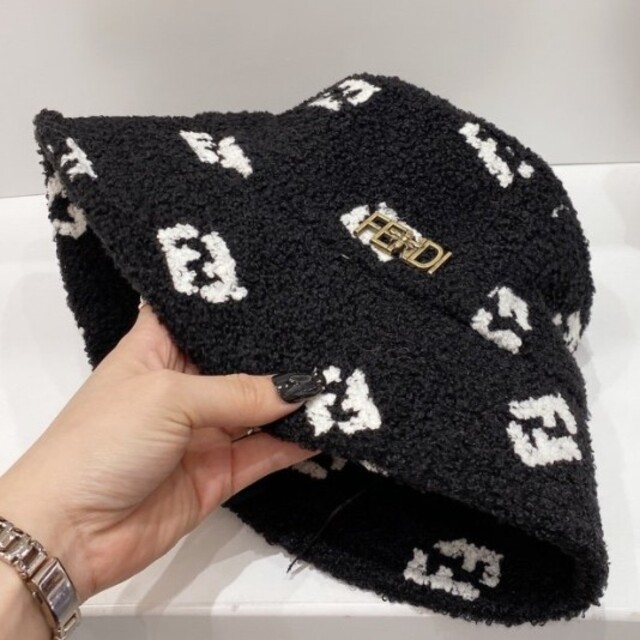 FENDI(フェンディ)のFendi ファンデ ハット メンズの帽子(ハット)の商品写真