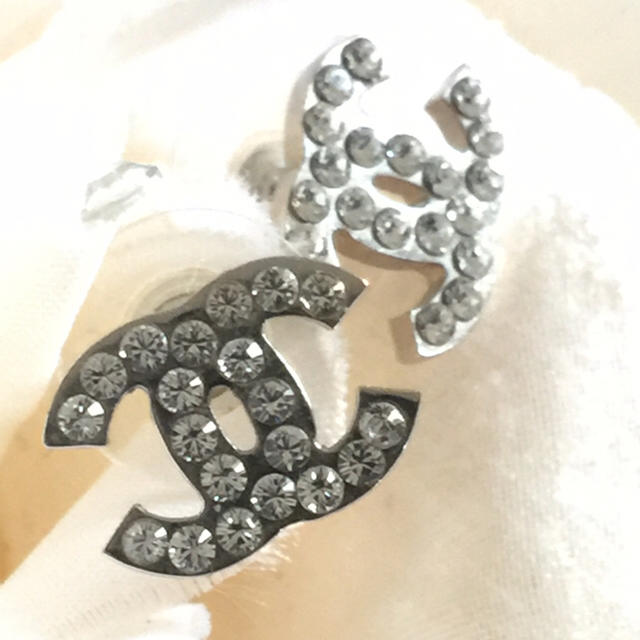 CHANEL ラインストーンピアス 美品