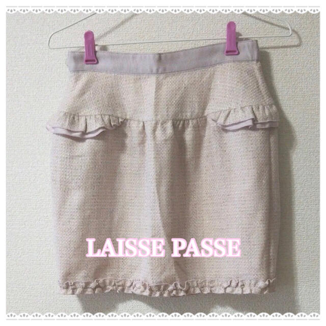 LAISSE PASSE(レッセパッセ)の量産型 LAISSE PASSE タイトスカート フリル ピンク レディースのスカート(ミニスカート)の商品写真