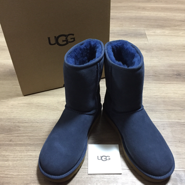 海外並行輸入正規品 UGG - 新品未使用!正規品UGGムートンブーツ ...