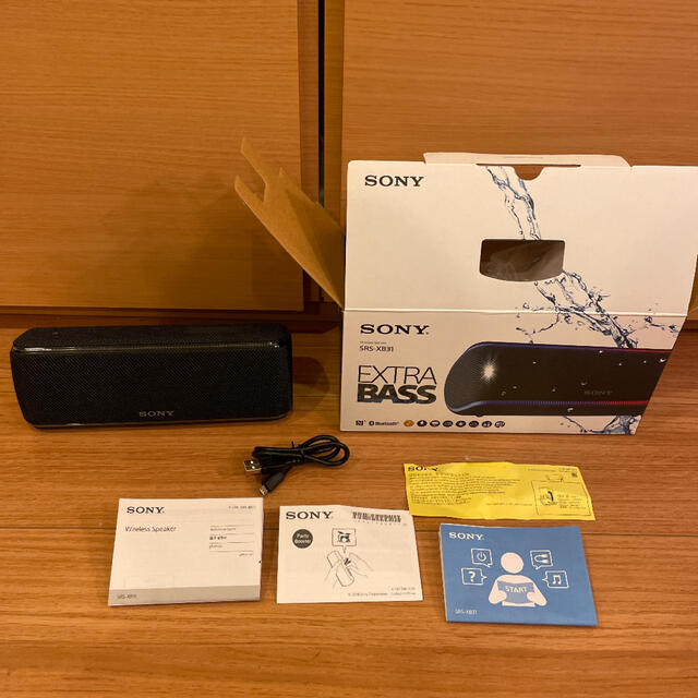 SONY(ソニー)の【12/6限定価格】（海外版）SONY SRS-XB31(B) スマホ/家電/カメラのオーディオ機器(スピーカー)の商品写真