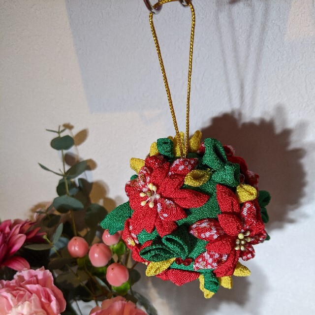 クリスマスツリーオーナメント つまみ細工 和風 ポインセチア ヒイラギの通販 By にゃんこん S Shop ラクマ クリスマスツリーオーナメント つまみ細工 和風 ポインセチア ヒイラギの通販 By にゃんこん S Shop ラクマ
