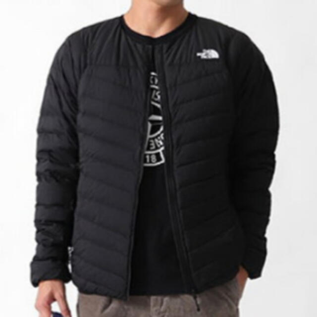 THE NORTH FACE(ザノースフェイス)のノースフェイス　サンダーラウンドネックジャケット　インナーダウンジャケット　　黒 メンズのジャケット/アウター(ダウンジャケット)の商品写真