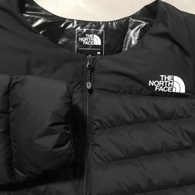 THE NORTH FACE(ザノースフェイス)のノースフェイス　サンダーラウンドネックジャケット　インナーダウンジャケット　　黒 メンズのジャケット/アウター(ダウンジャケット)の商品写真