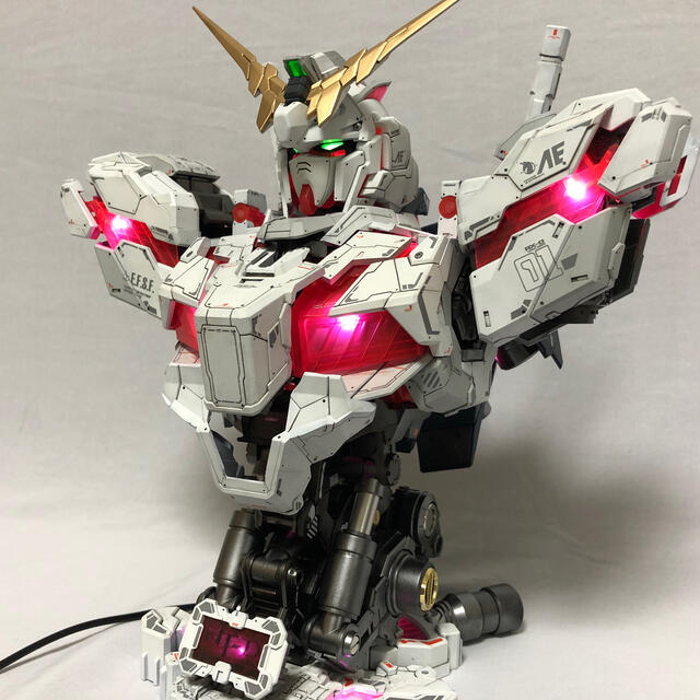 ユニコーンガンダム ガンプラ 巨大 電飾 塗装済み完成品 機動戦士ガンダム