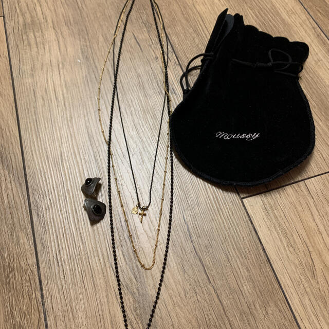 moussy(マウジー)のmoussyネックレスピアスセット レディースのアクセサリー(ネックレス)の商品写真