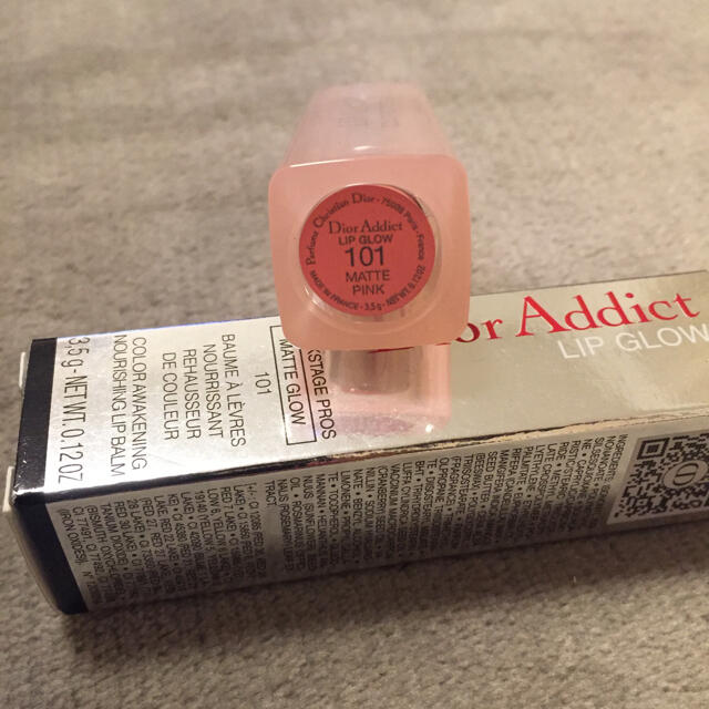 Christian Dior(クリスチャンディオール)のDior Addict Lip Glow matte glow 101 pink コスメ/美容のベースメイク/化粧品(リップグロス)の商品写真