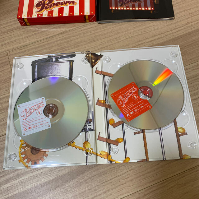 嵐(アラシ)のARASHI　LIVE　TOUR　Popcorn DVD エンタメ/ホビーのDVD/ブルーレイ(ミュージック)の商品写真