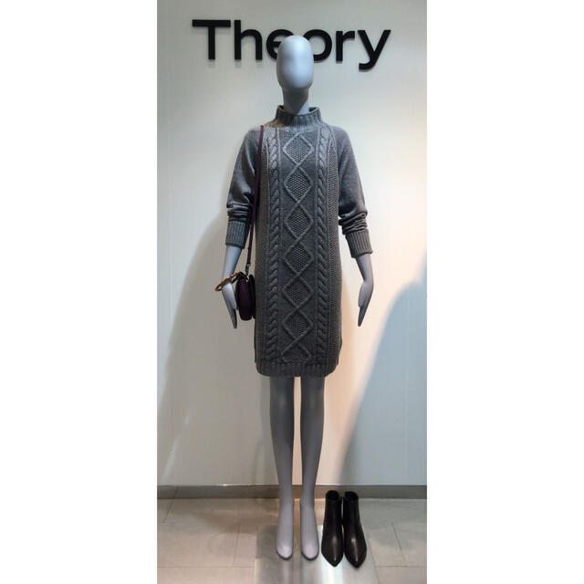 theory(セオリー)のTheory 19aw ケーブル編みワンピース グレー レディースのワンピース(ひざ丈ワンピース)の商品写真