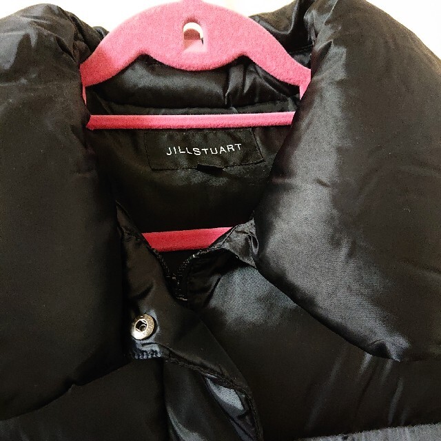 JILLSTUART(ジルスチュアート)のジルスチュアート ダウンコート リボンベルト レディースのジャケット/アウター(ダウンコート)の商品写真