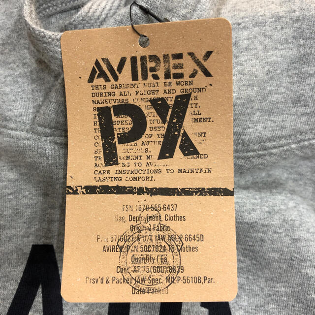 AVIREX(アヴィレックス)のAVIREX パーカー　正規品　Ｍサイズ  新品タグ付　グレー　最終値下げ メンズのトップス(パーカー)の商品写真