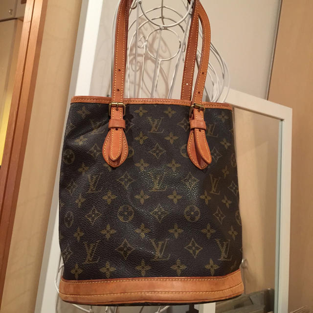 LOUIS VUITTON(ルイヴィトン)のヴィトンバケツバッグ送料込み レディースのバッグ(ショルダーバッグ)の商品写真