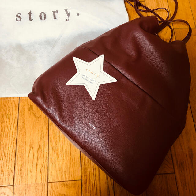 story. ループ3wayリュックM レッドカラー･LANVIN サテンポーチ