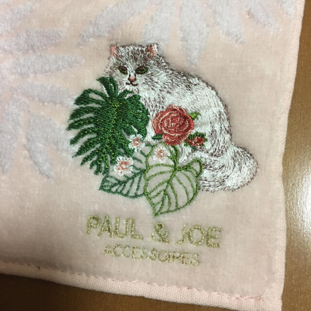 PAUL & JOE(ポールアンドジョー)のポール&ジョー　タオルハンカチ レディースのファッション小物(ハンカチ)の商品写真