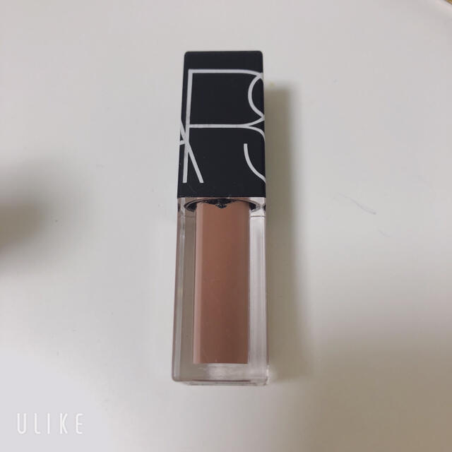 NARS(ナーズ)のベルベット　リップ　グライド　Camden  girls コスメ/美容のベースメイク/化粧品(リップグロス)の商品写真