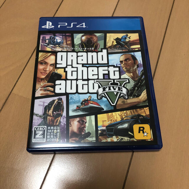 ROC STAR(ロックスター)のPS4 グランド セフト オート5 V GTA5 グラセフ5 エンタメ/ホビーのゲームソフト/ゲーム機本体(家庭用ゲームソフト)の商品写真