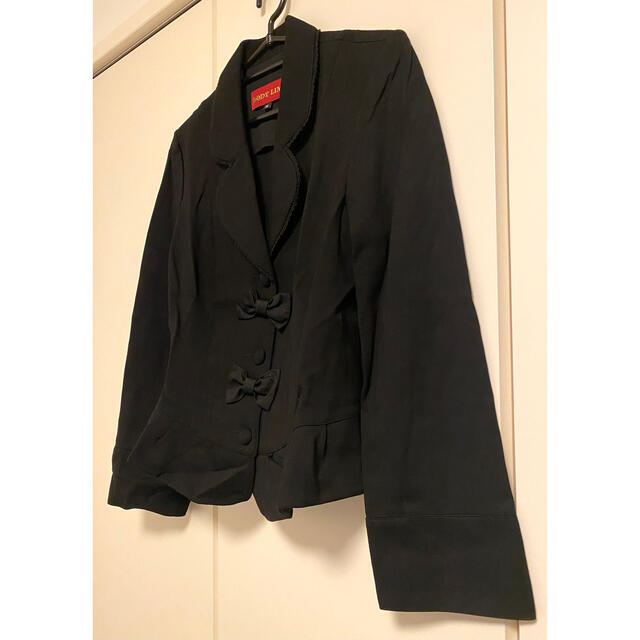BODYLINE(ボディライン)の♡ リボン ペプラムジャケット ♡ 黒 ブラック レディースのジャケット/アウター(テーラードジャケット)の商品写真